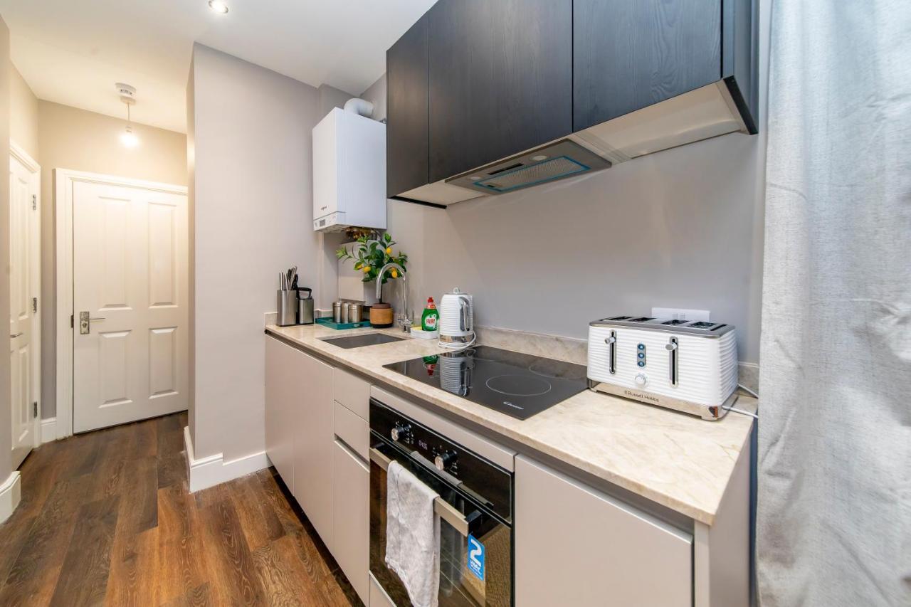 Apartament Morden Stuido Flat I Mins Away From Brighton Beach 1Ep Zewnętrze zdjęcie